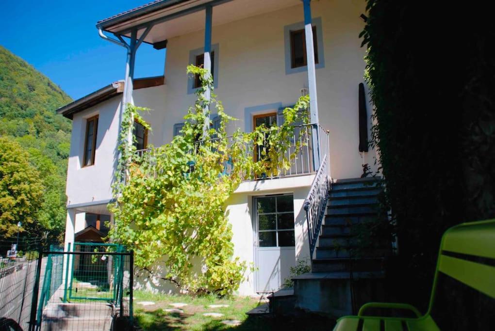 Maison 3 Chambres Au Lac D'Annecy, 30Min La Clusaz منتون - سانت - برنارد المظهر الخارجي الصورة