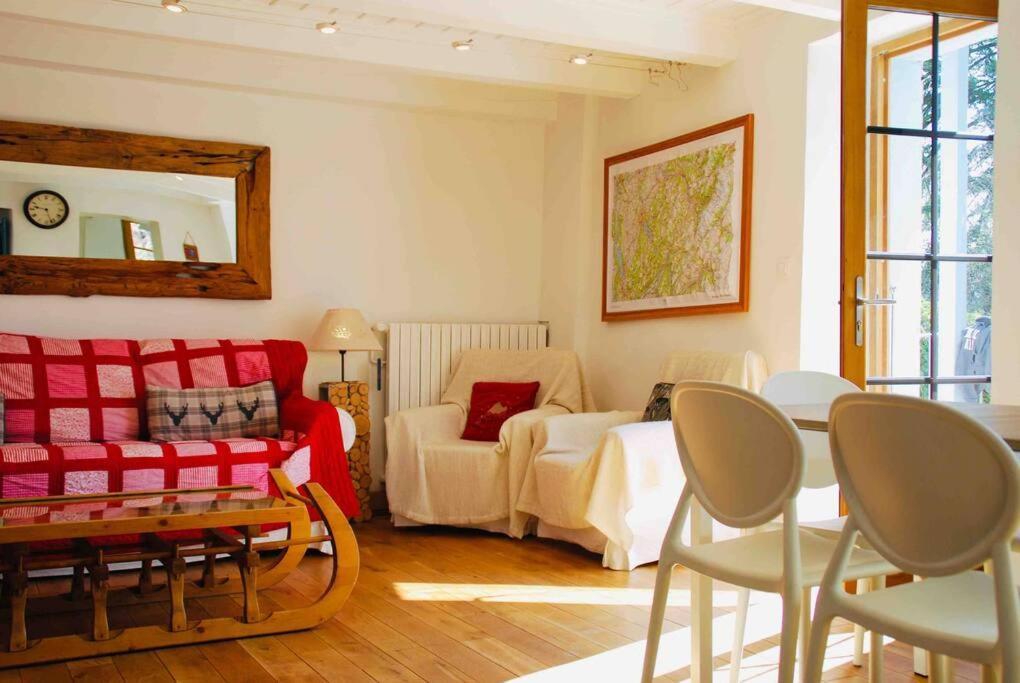 Maison 3 Chambres Au Lac D'Annecy, 30Min La Clusaz منتون - سانت - برنارد المظهر الخارجي الصورة