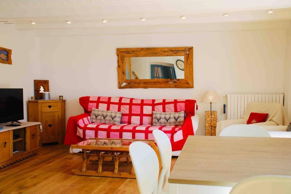 Maison 3 Chambres Au Lac D'Annecy, 30Min La Clusaz منتون - سانت - برنارد المظهر الخارجي الصورة